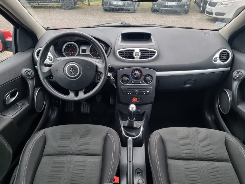 RENAULT CLIO III 1.2 16V 75 CV DYNAMIQUE