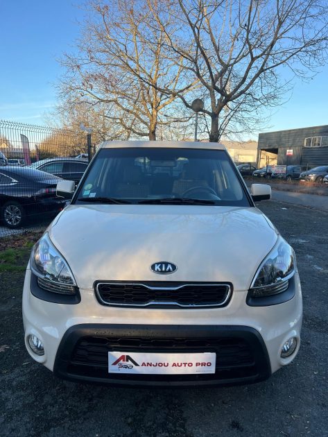 KIA SOUL 2012