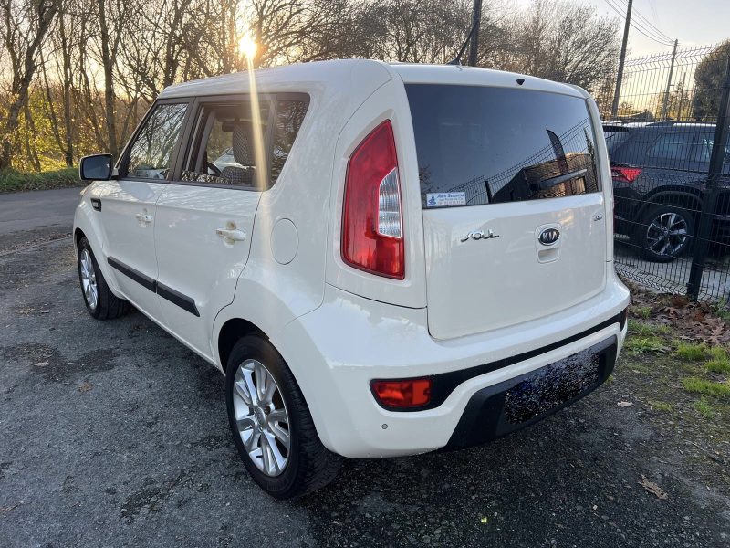 KIA SOUL 2012