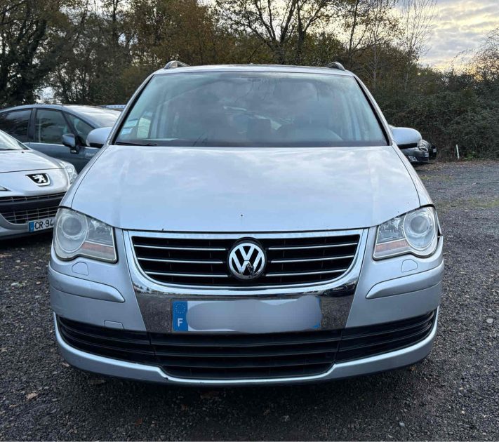 VOLKSWAGEN TOURAN 2008