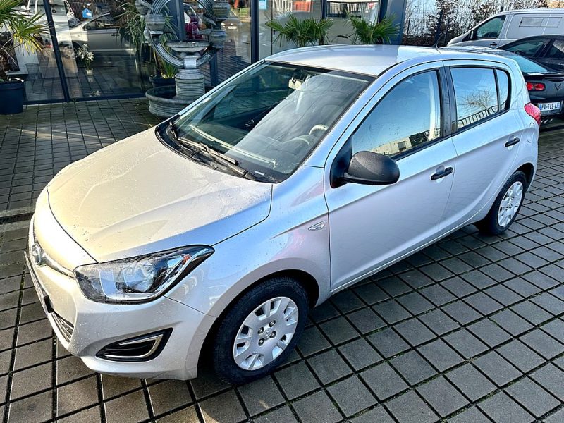 HYUNDAI i20 1.2 90CH PACK EVIDENCE