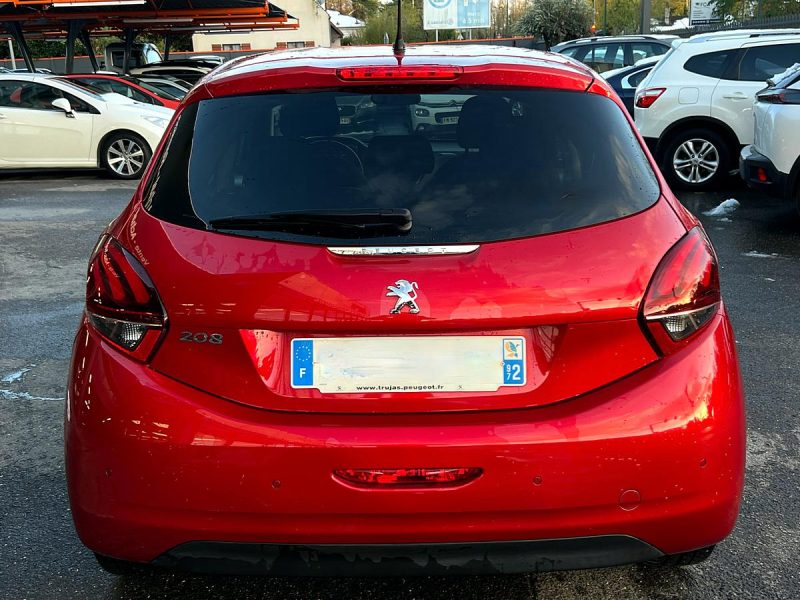 PEUGEOT 208 PHASE 2 SIGNATURE 1.2 82 Cv 1ERE MAIN / APPLE CAPRLAY & ANDROID AUTO - GARANTIE 1 AN