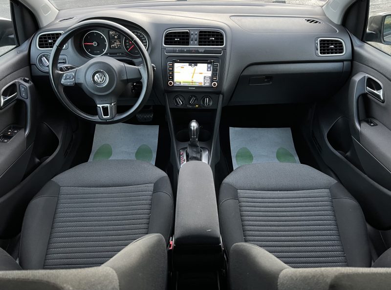 VOLKSWAGEN POLO 5 1.6 TDI 90 Cv BOITE AUTO DSG7 / BLUETOOTH REGULATEUR ECRAN TACTILE - GARANTIE 1 AN