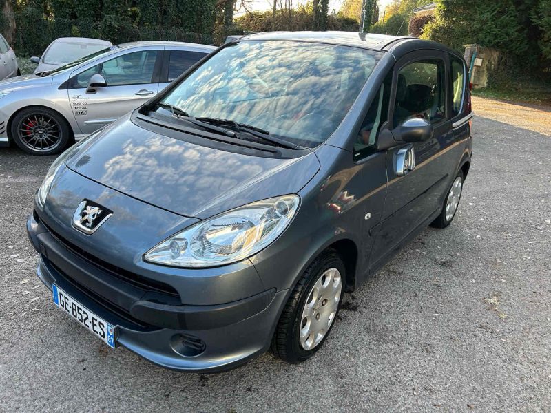 PEUGEOT 1007 2008