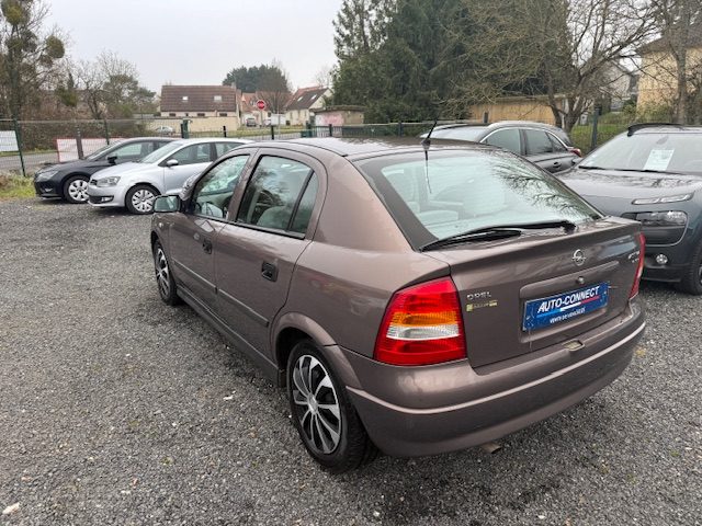 Opel Astra 1.6 Elegance 1998 - 126089 KM