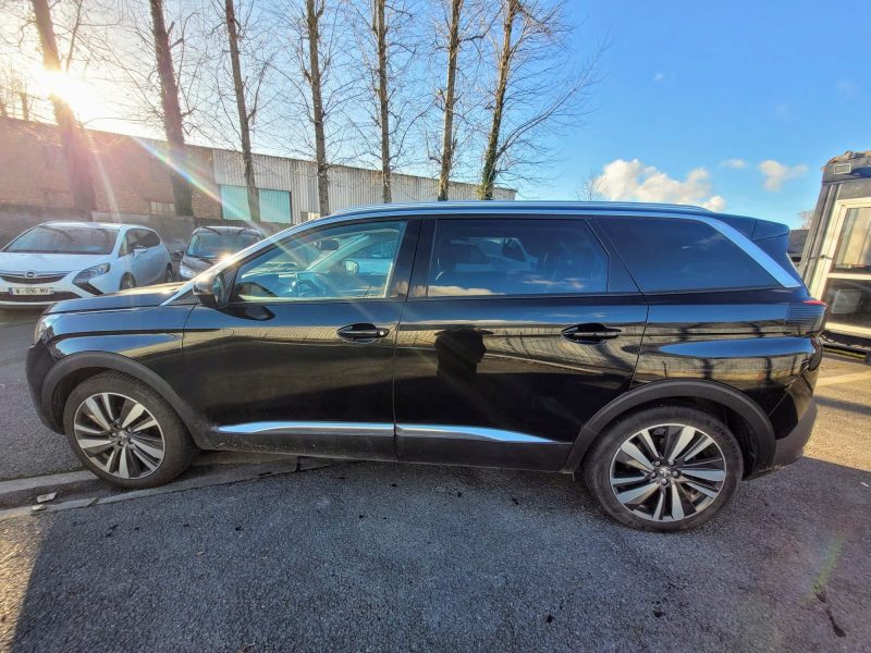 PEUGEOT  5008 2017