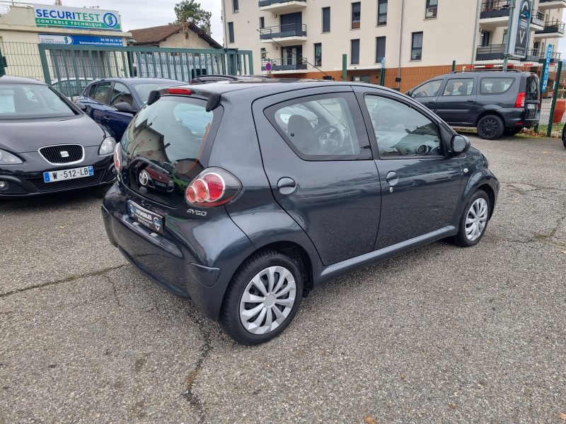 TOYOTA AYGO 1.0 vvt-i 68 cv