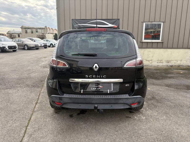 RENAULT MEGANE SCENIC 2015