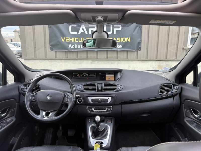 RENAULT MEGANE SCENIC 2015