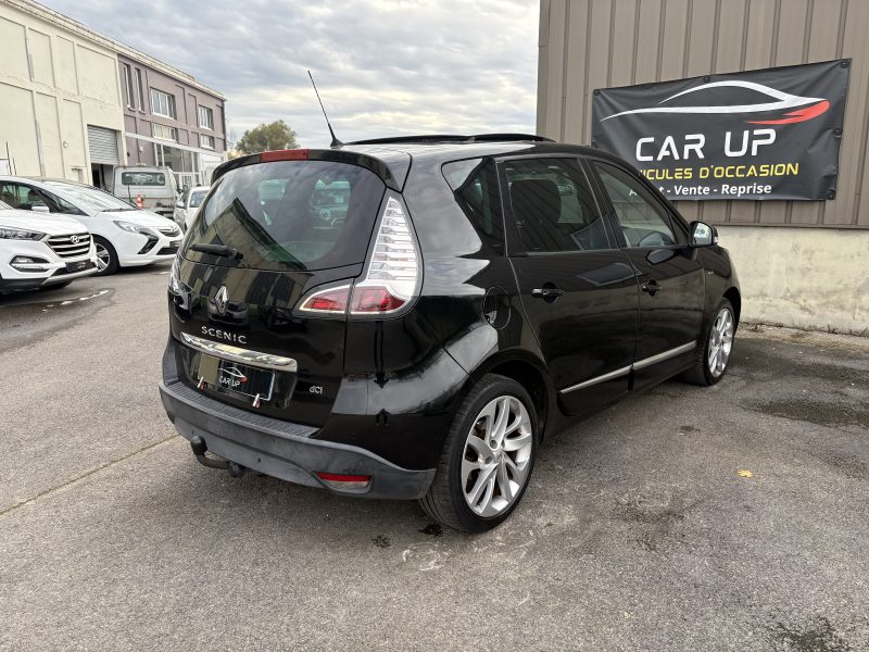 RENAULT MEGANE SCENIC 2015