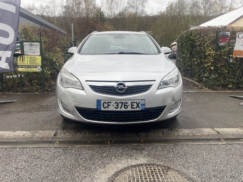 OPEL ASTRA SPORTS TOURER 1.7CDTI 110CV