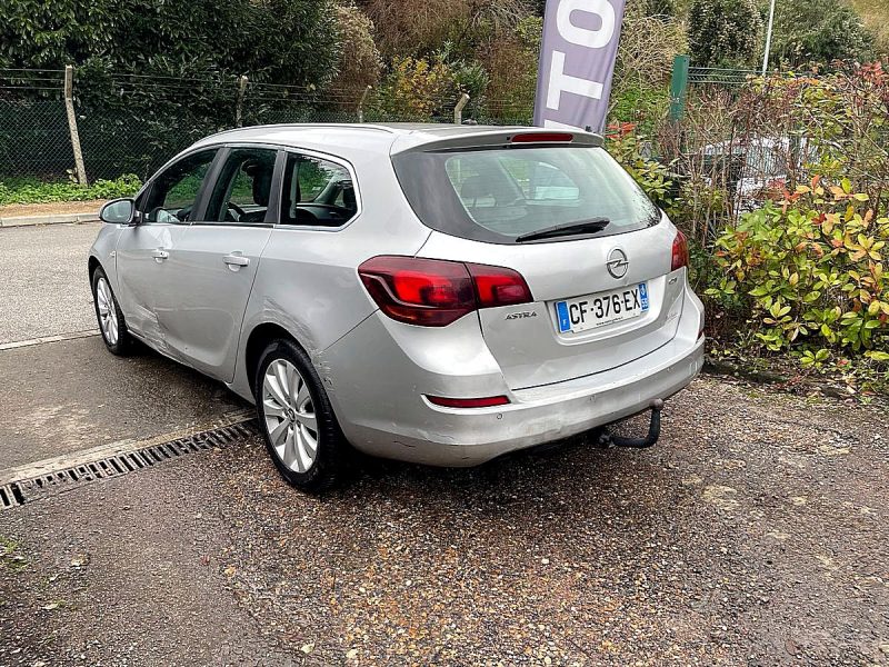 OPEL ASTRA SPORTS TOURER 1.7CDTI 110CV