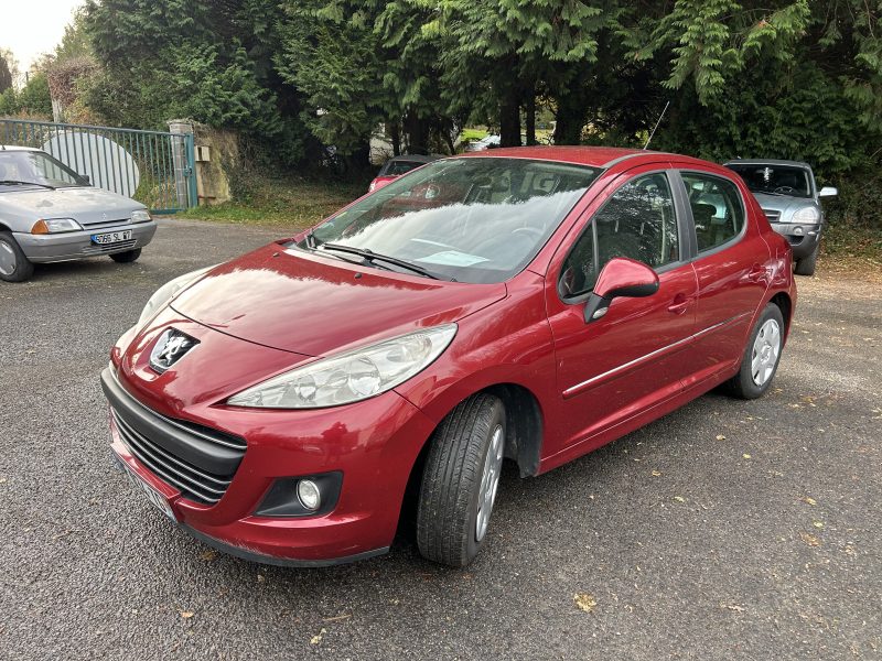 PEUGEOT 207 2011