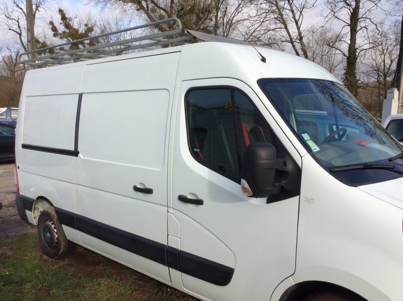 RENAULT MASTER III 2015  PRIX HORS TAXE 10500 EUROS 2.3 dCi 110CV PRIX HORS TAXE 10500 EUROS