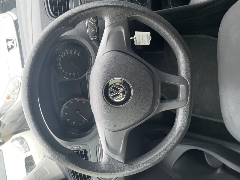 VOLKSWAGEN POLO BLANC 2014