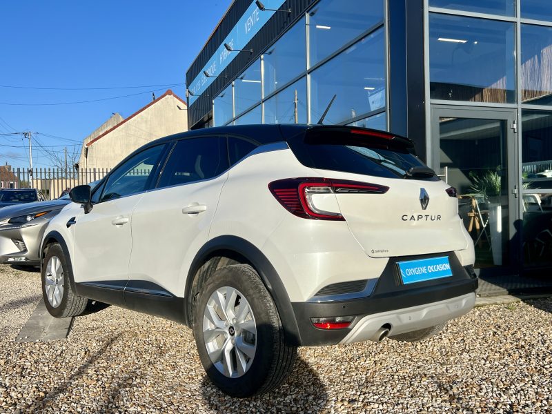 RENAULT CAPTUR 1.3 TCe Mild Hybrid 140 EDC-21 Intens 12/2021