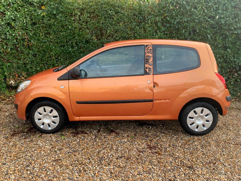 RENAULT TWINGO 2009 1.2 16V (76Ch)