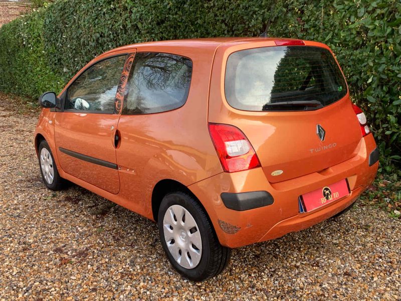 RENAULT TWINGO 2009 1.2 16V (76Ch)