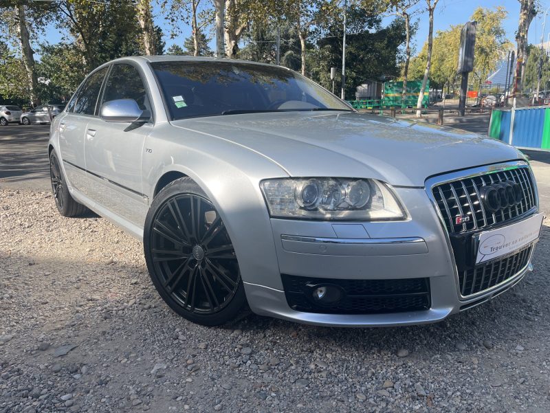 AUDI S8 2007