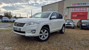 TOYOTA RAV4 2011