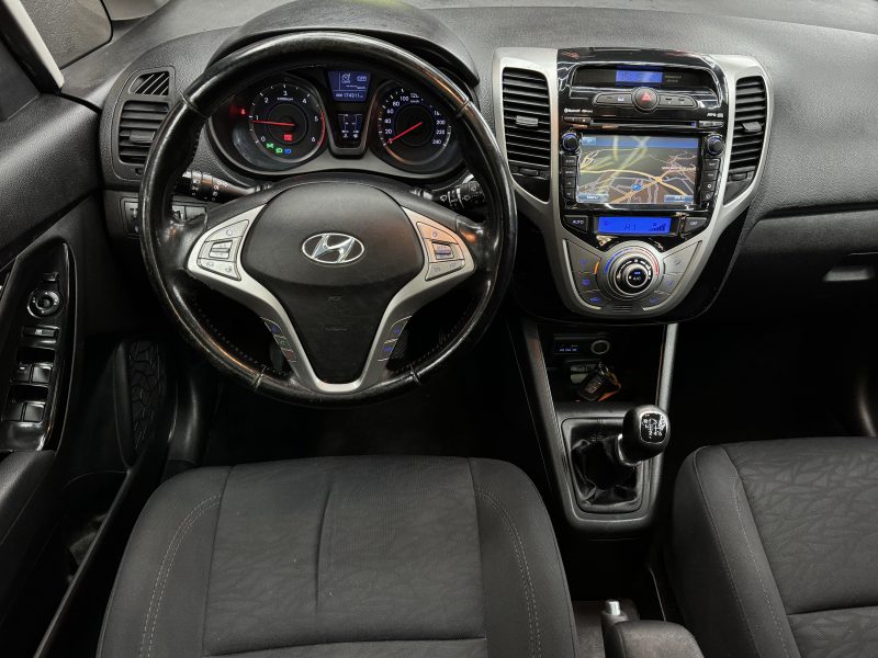 HYUNDAI IX20 2013