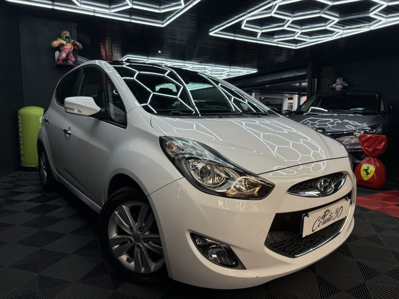 HYUNDAI IX20 2013