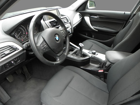 BMW 118i 136 ch Lounge 