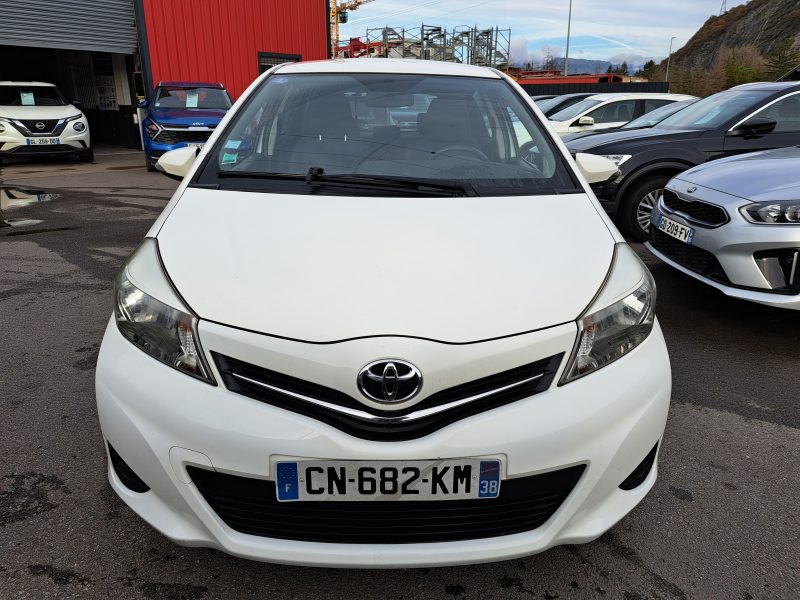 TOYOTA YARIS 2012