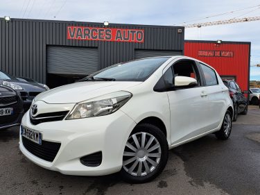 TOYOTA YARIS 2012