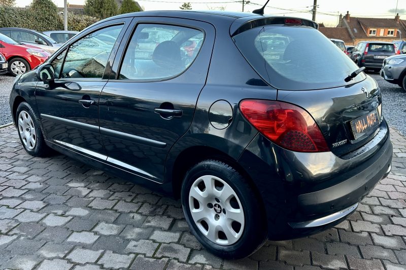 PEUGEOT 207 1.4L HDI 70 *TRENDY* / REVISEE&GARANTIE 