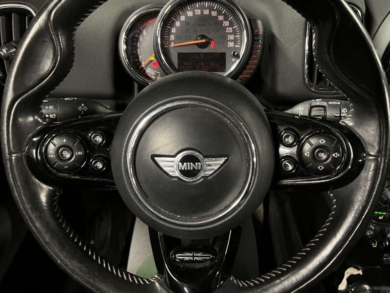 MINI COUNTRYMAN III F60 1.5 136 Cv 1ERE MAIN TOIT OUVRANT GPS CAMERA INTERIEUR CUIR - GARANTIE 1 AN