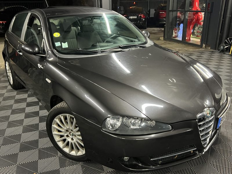 ALFA ROMEO 147 PHASE 2 1.6 TWIN SPARK 120 Cv ORIGINE FRANCE / REGULATEUR BLUETOOTH - GARANTIE 1 AN