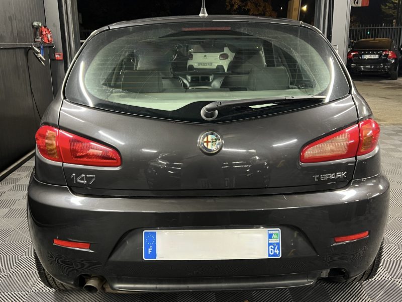 ALFA ROMEO 147 PHASE 2 1.6 TWIN SPARK 120 Cv ORIGINE FRANCE / REGULATEUR BLUETOOTH - GARANTIE 1 AN