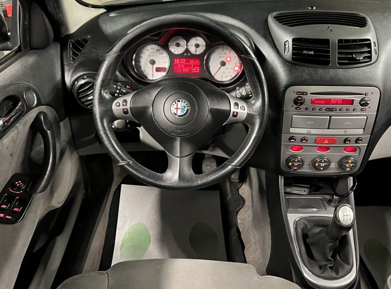 ALFA ROMEO 147 PHASE 2 1.6 TWIN SPARK 120 Cv ORIGINE FRANCE / REGULATEUR BLUETOOTH - GARANTIE 1 AN