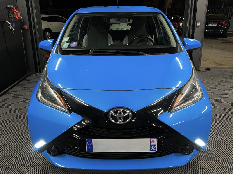 TOYOTA AYGO II 1.0 VVTi 69 Cv 1ERE MAIN ECRAN TACTILE CAMERA RECUL REGULATEUR 5 Pts - GARANTIE 1 AN