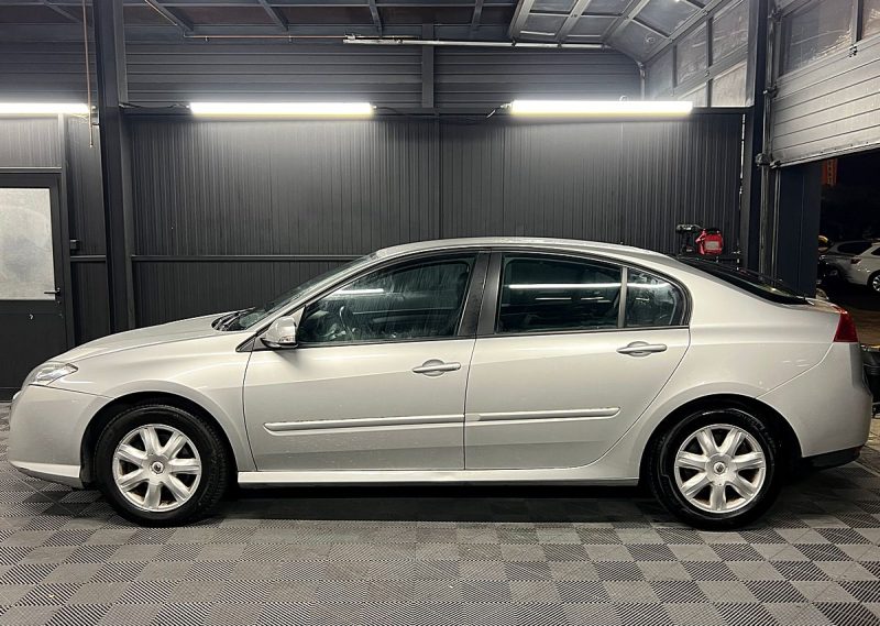 RENAULT LAGUNA 3 III 2.0 DCI 130 Cv ATTELAGE BLUETOOTH REGULATEUR LIMITEUR - GARANTIE 1 AN