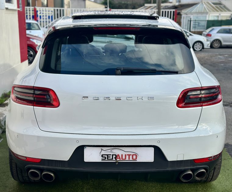 PORSCHE MACAN S 2015