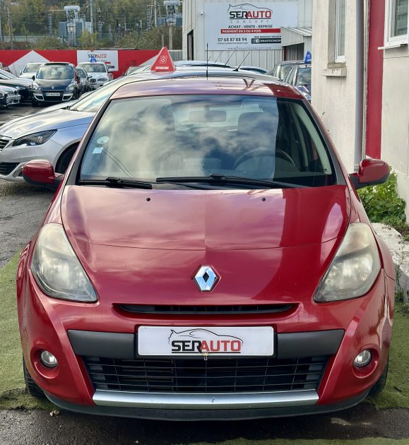 RENAULT CLIO III  2010