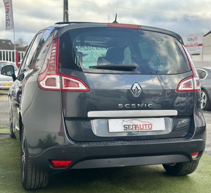 RENAULT SCENIC III 2011