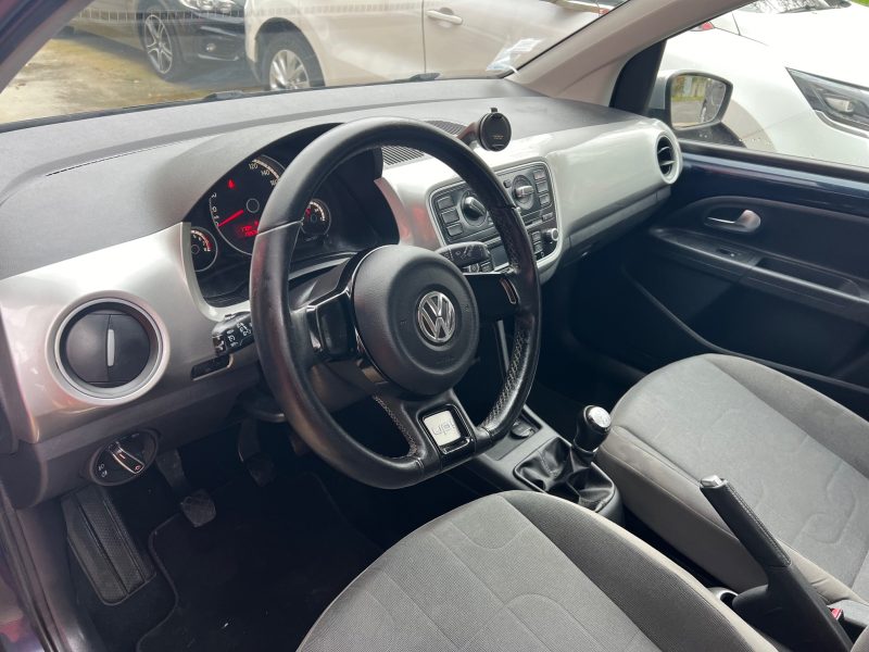 VOLKSWAGEN UP! 2013