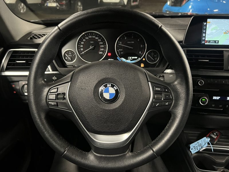 BMW SERIE 3 F30 PHASE 2 320 320D 2.0 EFFICIENTDYNAMICS 163 Cv BVA8 INTERIEUR CUIR - GARANTIE 1 AN