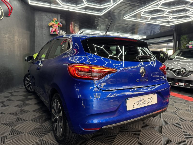 RENAULT CLIO 2021