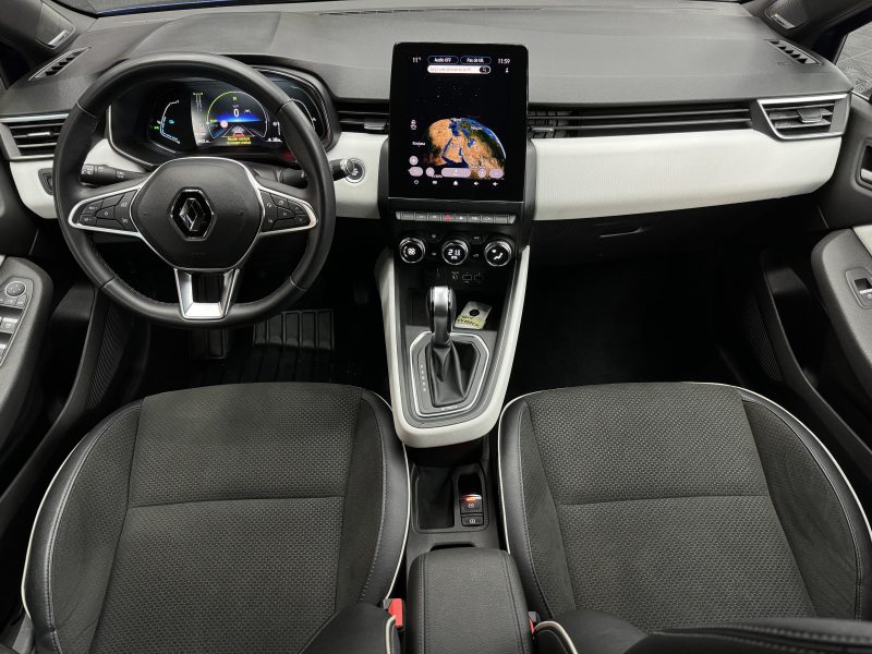 RENAULT CLIO 2021