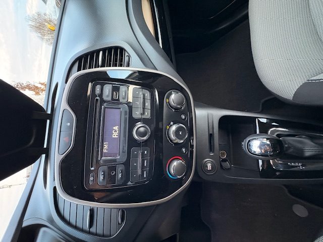 RENAULT CAPTUR 1.2 TCE 120 ARIZONA EDC