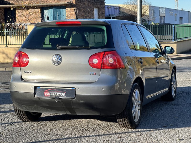 VOLKSWAGEN GOLF 5 2008