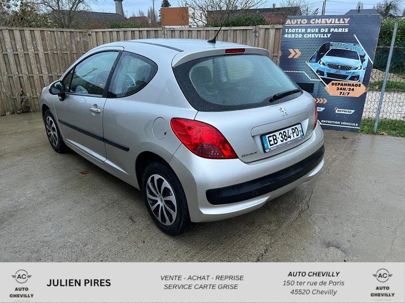 PEUGEOT 207 1.4 16V 88Ch Trendy