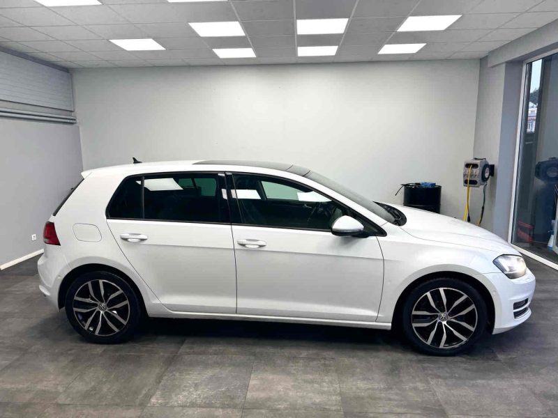 VOLKSWAGEN GOLF 2013