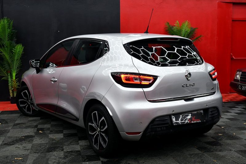 RENAULT CLIO 2017