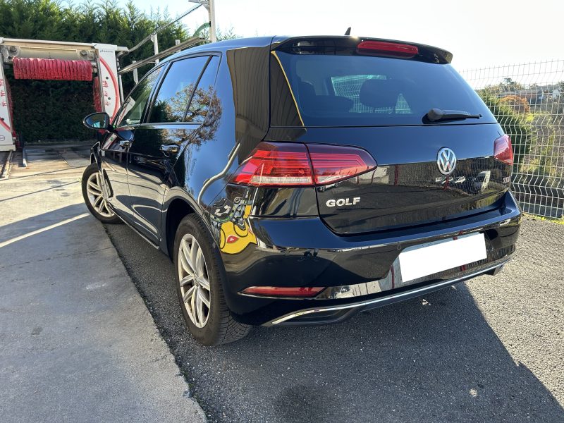 VOLKSWAGEN GOLF 2017