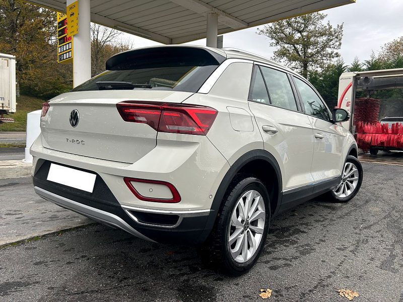 VOLKSWAGEN T-ROC 2023